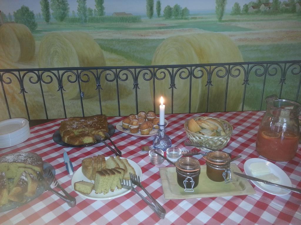 פוטנלאטו Agriturismo La Fattoria Del Boschetto חדר תמונה