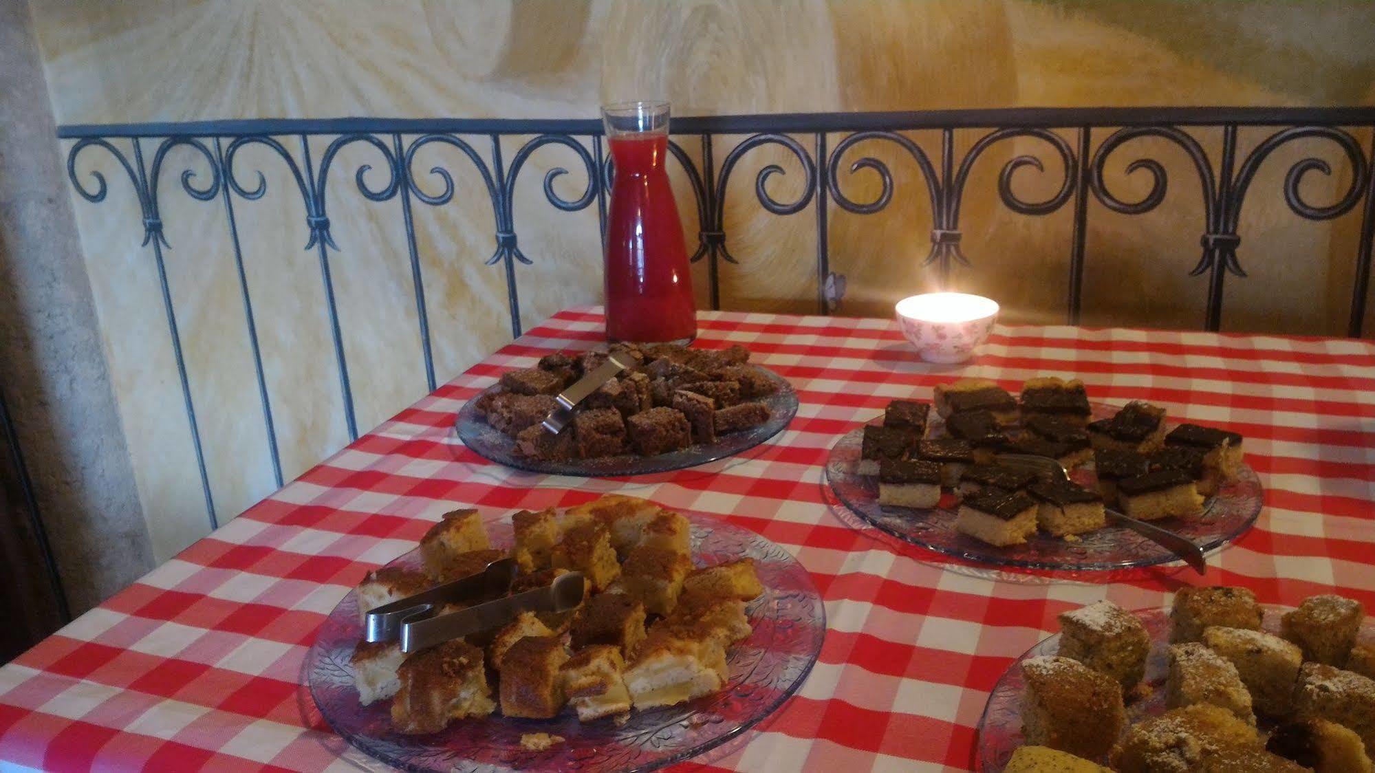 פוטנלאטו Agriturismo La Fattoria Del Boschetto מראה חיצוני תמונה
