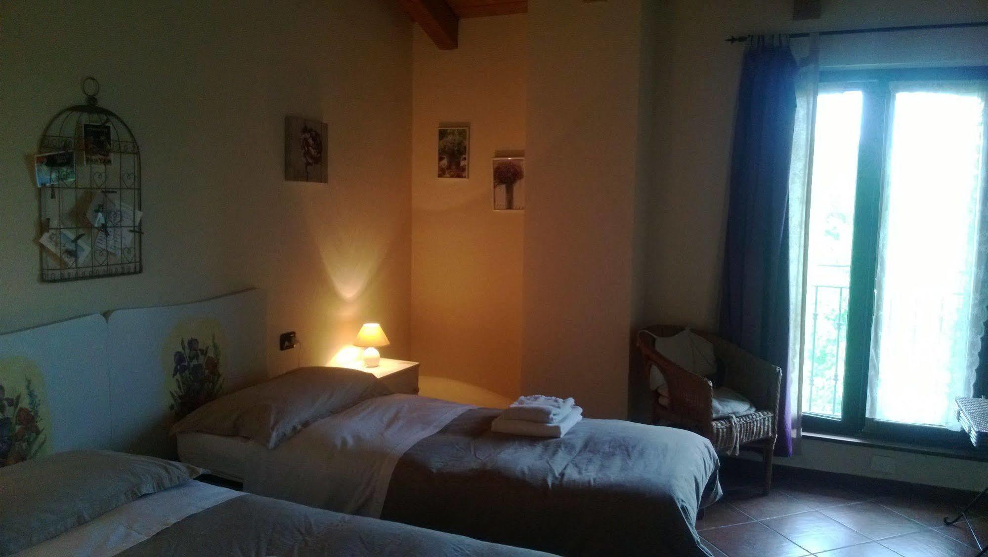 פוטנלאטו Agriturismo La Fattoria Del Boschetto מראה חיצוני תמונה